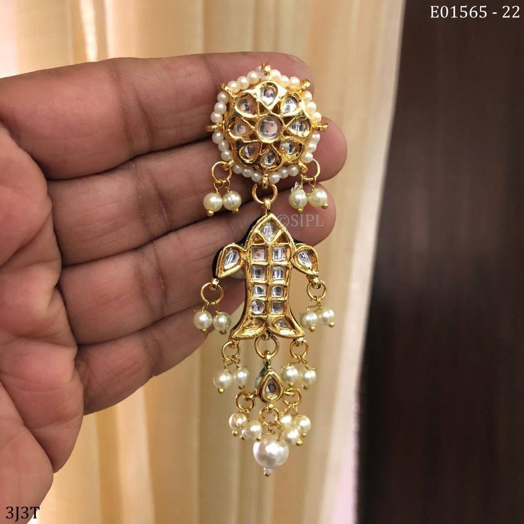 Kundan earrings