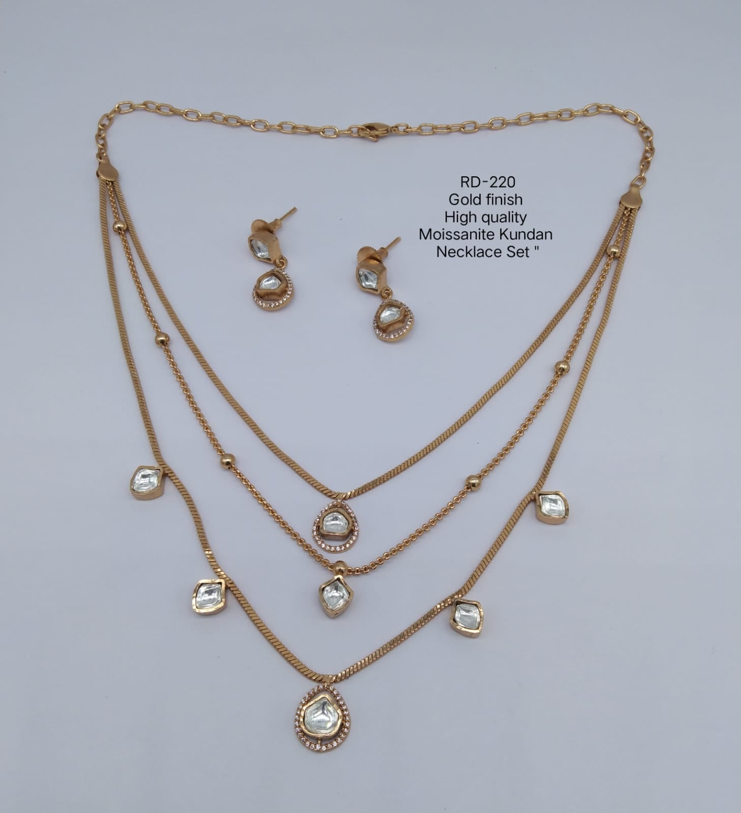 Mosianaite kundan set
